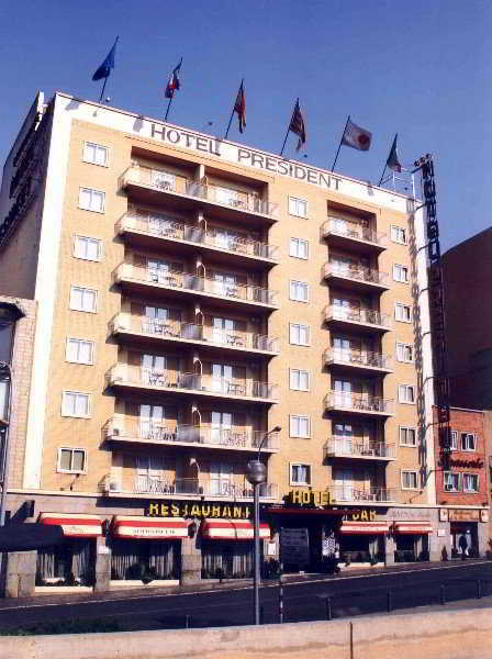 Sercotel Hotel President Figueres  Zewnętrze zdjęcie